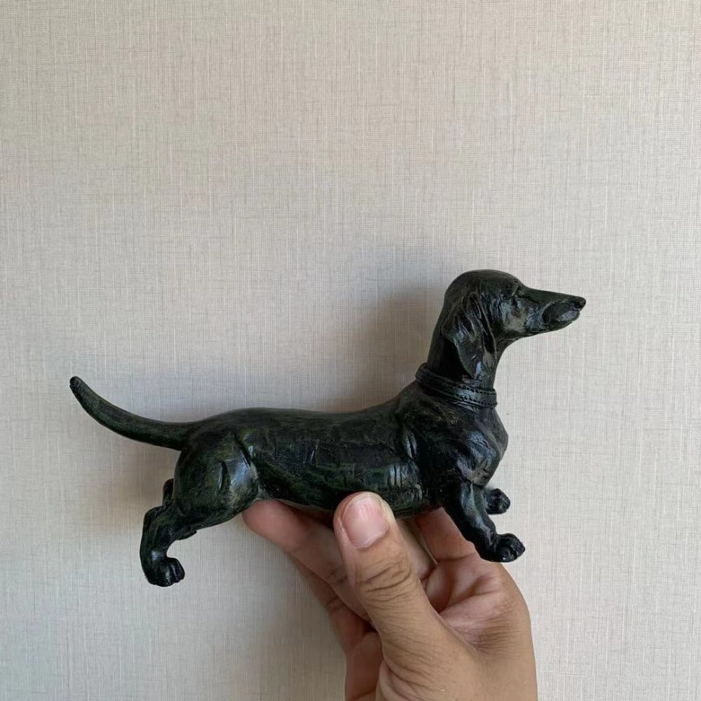 Charming-Dachshund-Statue-in-Dark-Wood-Resin-doxie.us