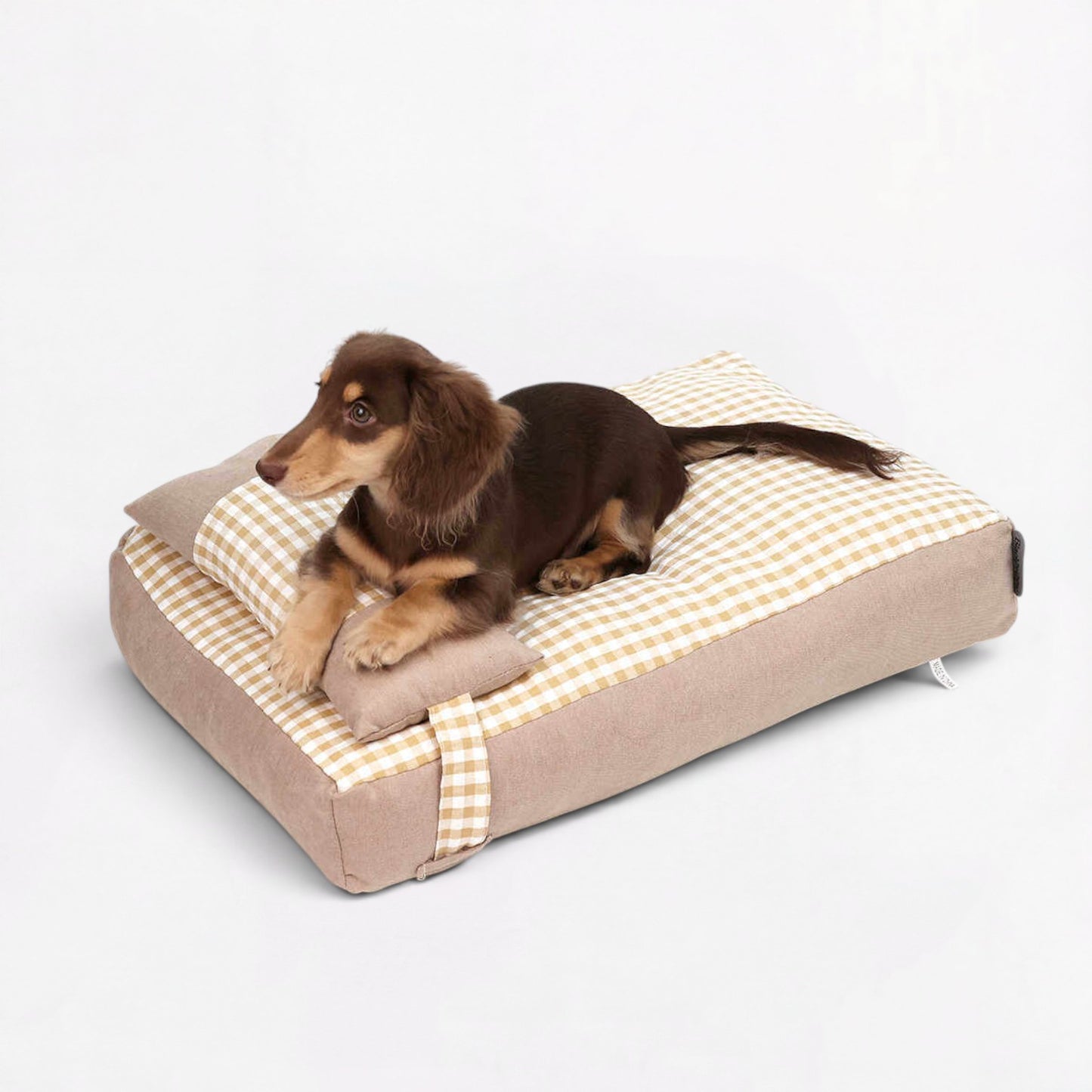 DorMi-Dachshund-Checkered-Mattress.jpg