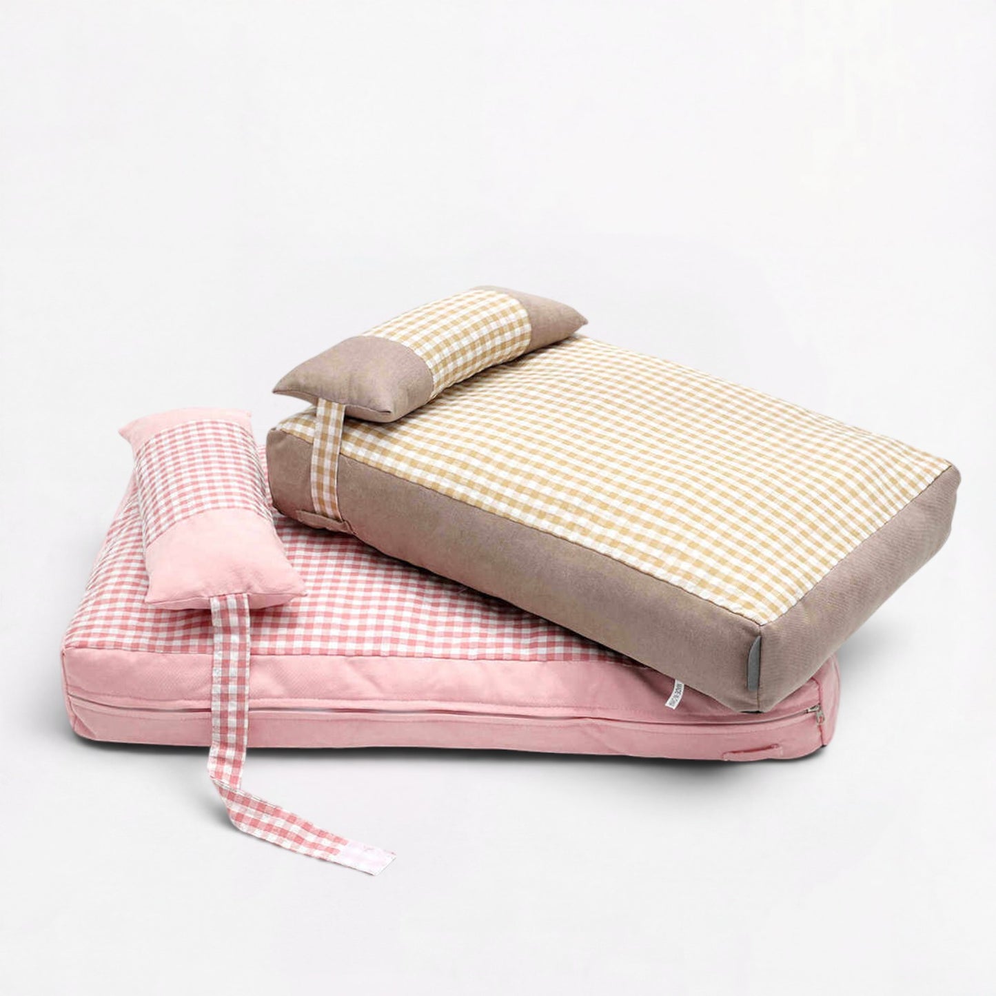 DorMi-Dachshund-Checkered-Mattress.jpg