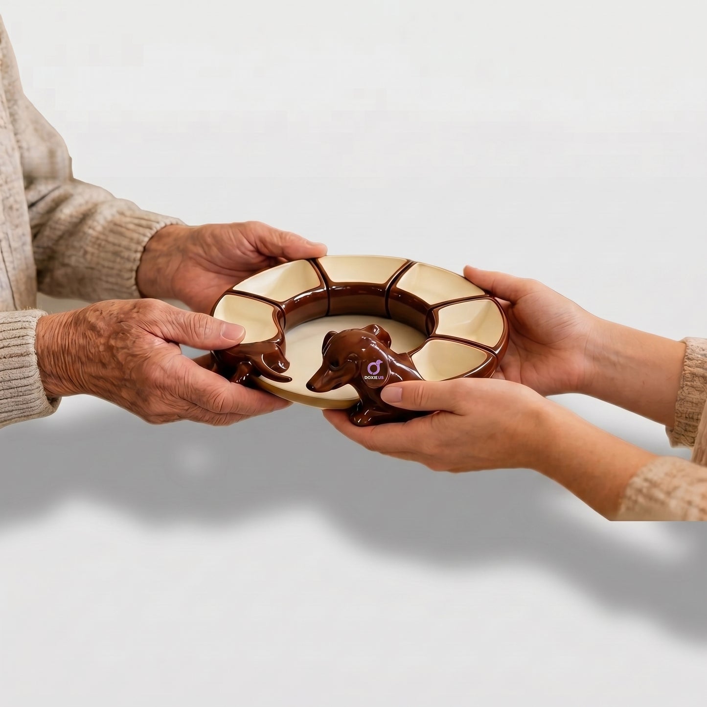 DoxiServe-Dachshund-Serving-Plate.jpg