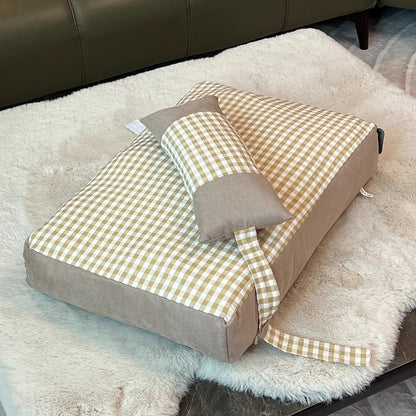 Nestuff-Dachshund-Plaid-Mattress.jpg