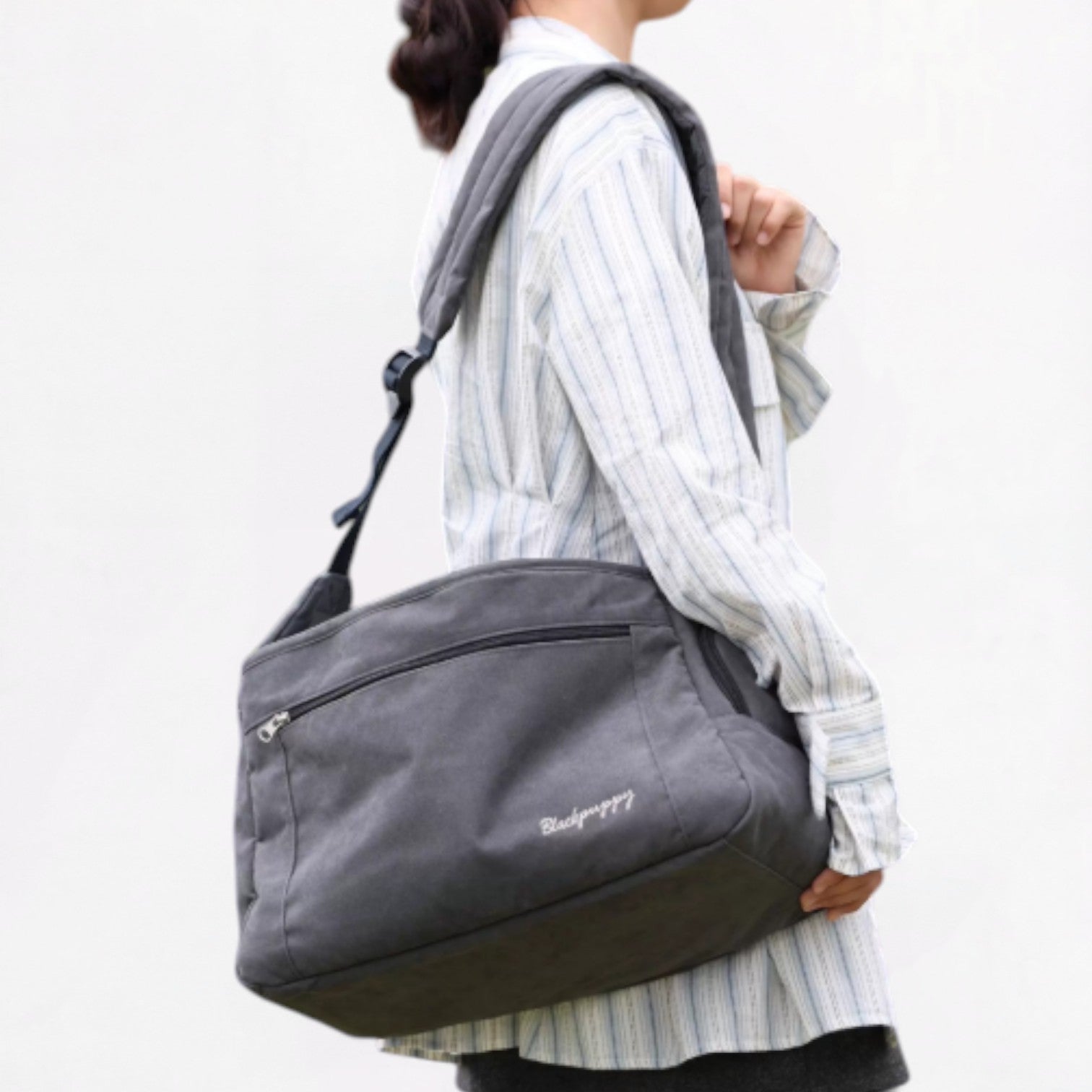 OutNest-Dachshund-Outing-Carrier.jpg