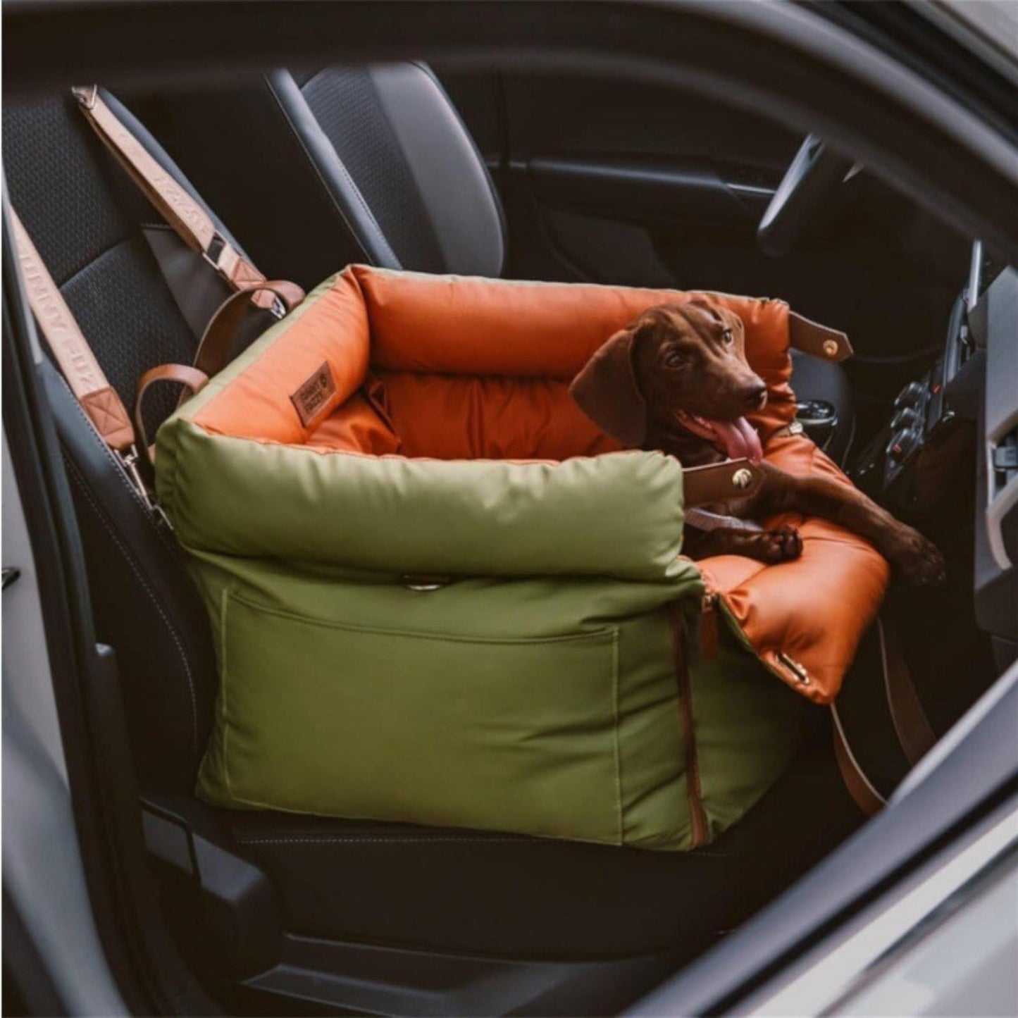 PawNest-Dachshund-Portable-Car-Seat.jpg