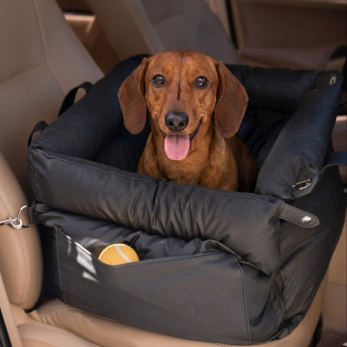 PawNest-Dachshund-Portable-Car-Seat.jpg
