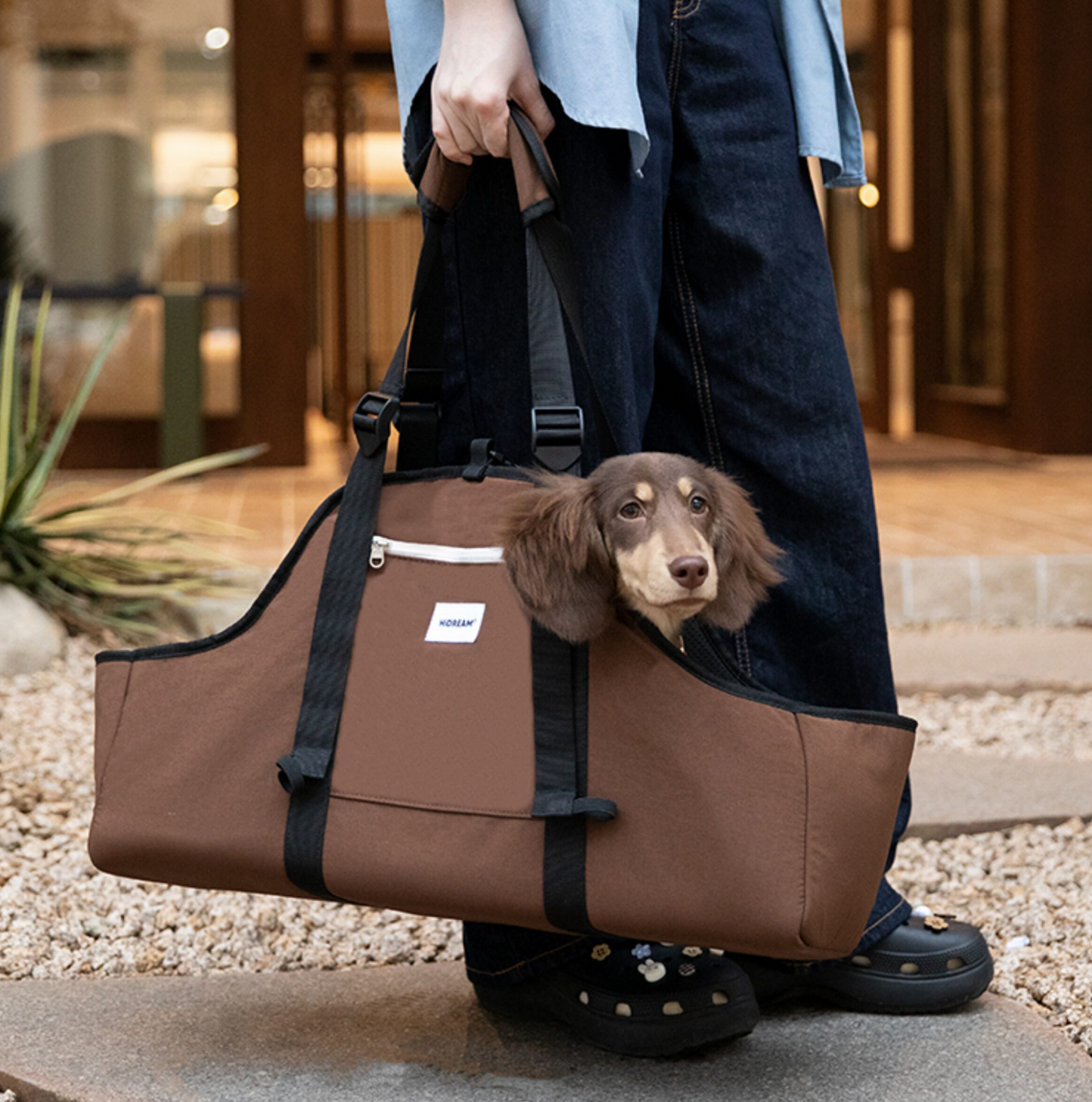 DoxiCarry Dachshund Shoulder Bag – Lightweight Portable Dog Bag