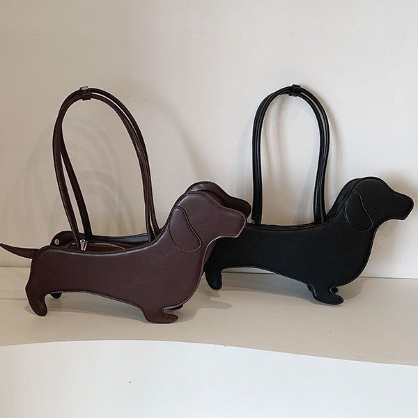 www.doxie.us-Dachshund-Shaped-Single-Shoulder-Handbag